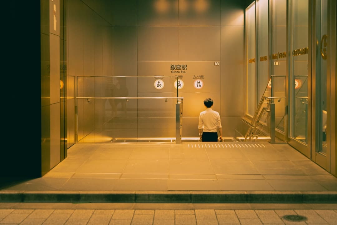 以雨为令，闻汛而动——延安站派出所全力筑牢防汛安全线​
